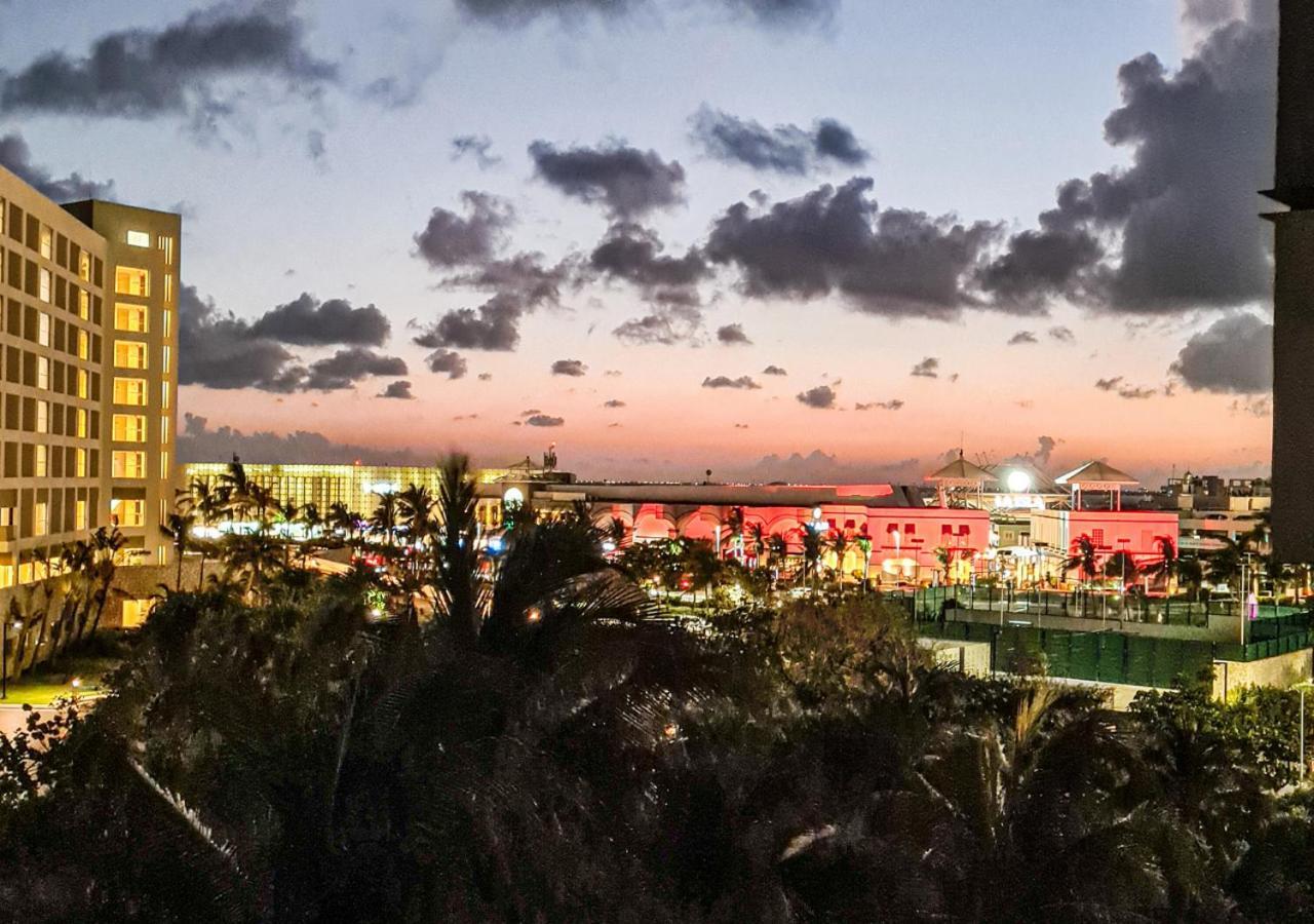 Xcanan Loft On Park Royal, The Best Area In Cancun Right On The Beach Esterno foto